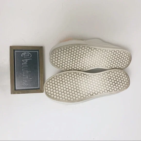 Sam Edelman faux fur pom pom sneakers - Picture 6 of 9